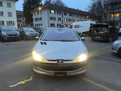 Gebraucht 2002 Peugeot 206 CC Roland Garros Cabrio | CHF 599 (Superpreis)