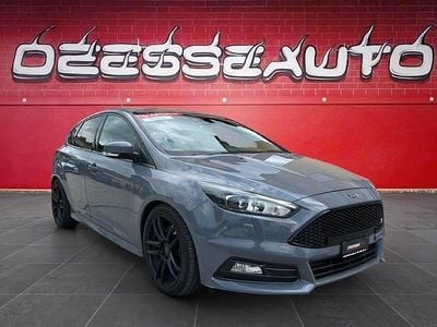 Gebraucht 2015 Ford Focus ST Limousine | CHF 17’990 (Fairer Preis)