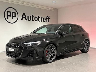 Schwarz Neu 2025 Audi RS3 Ambiente Limousine | CHF 86’400