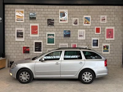 Gebraucht Skoda Octavia Ambiente 105 PS (77 kW) 2011 Kombi