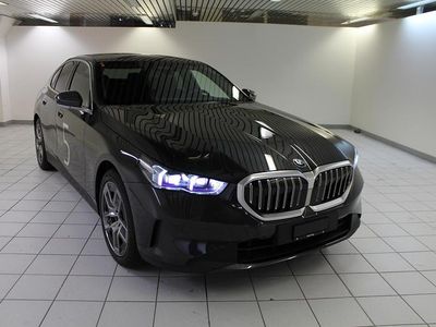 Anthrazit Gebraucht 2023 BMW 520 Comfort Edition Limousine | CHF 69’990