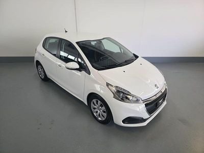 Gebraucht 2019 Peugeot 208 Active Kleinwagen | CHF 8’900 (Guter Preis)