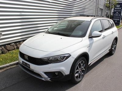 Weiss Gebraucht 2024 Fiat Tipo Cross Kombi | CHF 29’990 (Teuer)