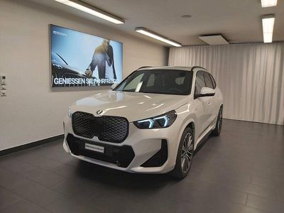 Weiss Gebraucht 2025 BMW iX1 M Sport SUV | CHF 59’900