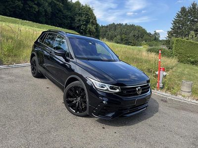 Gebraucht 2020 VW Tiguan R-line SUV | CHF 32’200 (Fairer Preis)