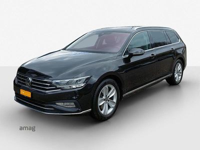 Deepblack perleffekt Gebraucht 2022 VW Passat Elegance Kombi | CHF 28’900 (Fairer Preis)