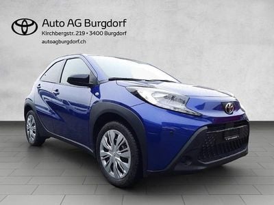 Gebraucht Toyota Aygo X Comfort 72 PS (52 kW) 2024 Blau SUV