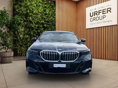 Schwarz Gebraucht 2025 BMW 530e M Sport Kombi | CHF 63’900 (Fairer Preis)