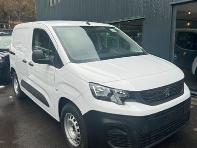 Gebraucht 2024 Peugeot E-Partner Premium Van / Kleinbus | CHF 19’900