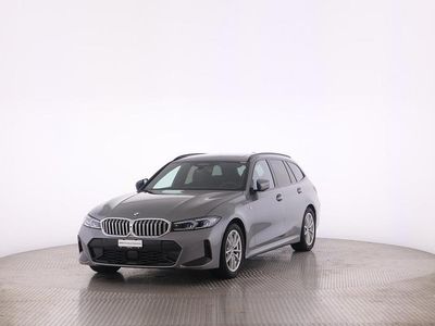 Grau Gebraucht 2025 BMW 320e Comfort Edition Kombi | CHF 49’900 (Etwas zu teuer)