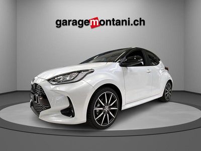 Weiss Neu 2025 Toyota Yaris Hybrid Sport Limousine | CHF 33’020 (Fairer Preis)