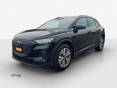 Mythosschwarz metallic Gebraucht 2021 Audi Q4 e-tron Advanced SUV | CHF 24’900 (Guter Preis)