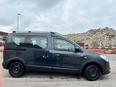 Gebraucht 2018 Dacia Dokker Stepway Van / Kleinbus | CHF 12’900
