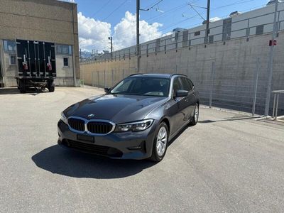 Gebraucht 2022 BMW 320e Kombi | CHF 32’900 (Fairer Preis)