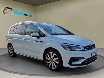 Weiss Gebraucht 2025 VW Touran Highline Van / Kleinbus | CHF 39’845 (Teuer)