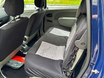 Gebraucht Dacia Logan MCV 84 PS (61 kW) 2012 Kombi