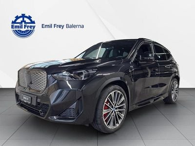 Schwarz Neu 2025 BMW iX1 Comfort Edition SUV | CHF 72’900 (Teuer)