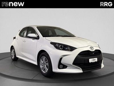 Weiss Neu 2025 Toyota Yaris Hybrid Comfort Kleinwagen | CHF 21’900 (Superpreis)