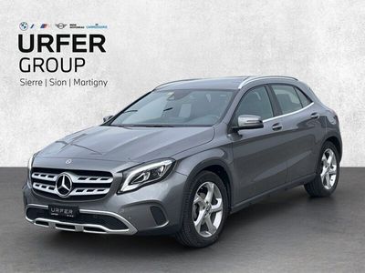 gebraucht Mercedes GLA220 d 4Matic 7G-DCT