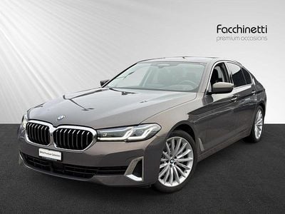 Grau Gebraucht 2021 BMW 530 Luxury Line Limousine | CHF 42’900 (Etwas zu teuer)
