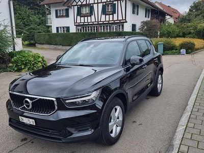 Gebraucht 2020 Volvo XC40 Momentum SUV | CHF 17’900 (Etwas zu teuer)
