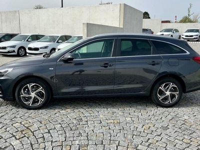 gebraucht Hyundai i30 Kombi Trend 1.5 MHEV 160 Kam SHZ PDC Temp