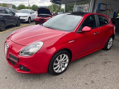 Gebraucht 2013 Alfa Romeo Giulietta Distinctive Kleinwagen | CHF 10’200 (Teuer)