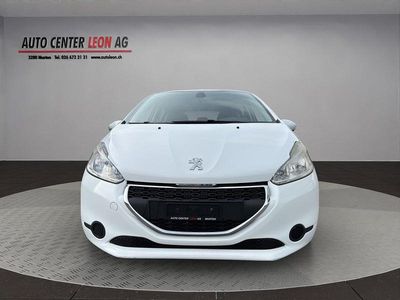 Gebraucht 2014 Peugeot 208 Access Kleinwagen | CHF 4’900 (Etwas zu teuer)