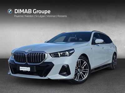 Gebraucht BMW 520 M Sport 197 PS (144 kW) 2024 Grau Kombi