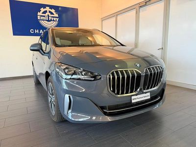 Grau Gebraucht 2022 BMW 230e Active Tourer Comfort Edition Van / Kleinbus | CHF 37’900 (Fairer Preis)