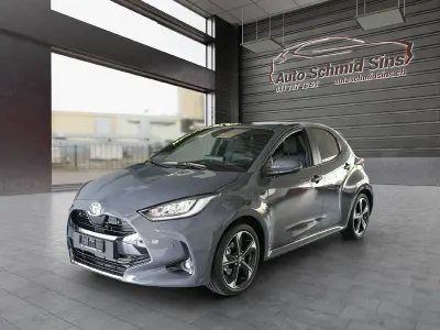 Neu (2026) Toyota Yaris Premium 131 PS | Seltenes Fahrzeug