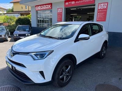 Gebraucht 2017 Toyota RAV4 Luna SUV | CHF 16’490 (Fairer Preis)