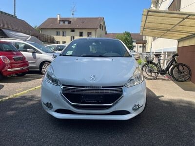 Gebraucht 2015 Peugeot 208 Kleinwagen | CHF 3’000 (Fairer Preis)