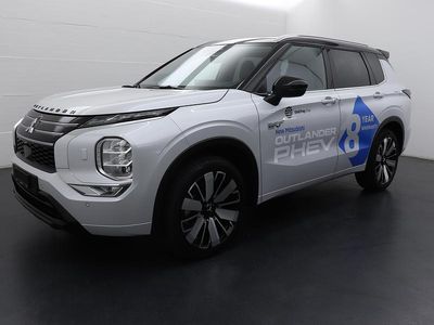 Weiss Gebraucht 2025 Mitsubishi Outlander P-HEV Instyle SUV | CHF 61’900