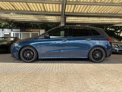 Gebraucht 2019 Mercedes B200 AMG line Van / Kleinbus | CHF 25’900