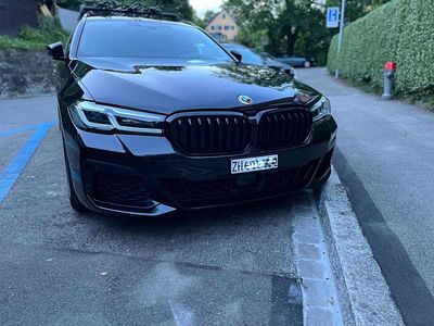 Gebraucht BMW 530 M Sport 252 PS (185 kW) 2022 Kombi