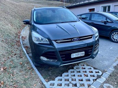 Gebraucht 2014 Ford Kuga Titanium SUV | CHF 7’900 (Etwas zu teuer)