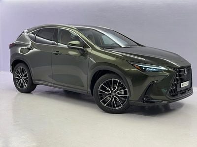 Grün Neu 2026 Lexus NX450h+ SUV | CHF 80’150 (Guter Preis)