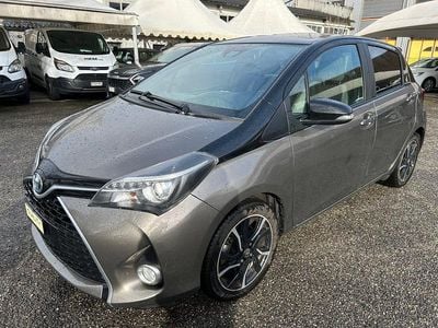 Gebraucht Toyota Yaris Hybrid Trend 101 PS (74 kW) 2016 Kleinwagen