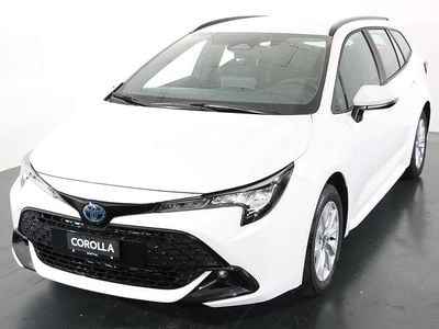 Weiss Gebraucht 2024 Toyota Corolla Comfort Kombi | CHF 29’800 (Teuer)