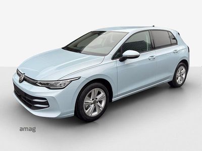 Crystal ice blue metallic Neu 2025 VW Golf Basis Limousine | CHF 30’990 (Etwas zu teuer)