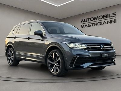Gebraucht VW Tiguan Allspace R-line 200 PS (147 kW) 2022 SUV