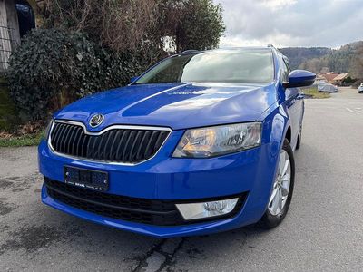 Gebraucht Skoda Octavia Elegance 105 PS (77 kW) 2015 Kleinwagen