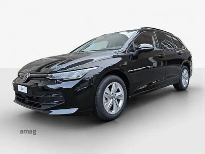 Grenadill black metallic Neu 2025 VW Golf VIII Life Kombi | CHF 34’900 (Etwas zu teuer)