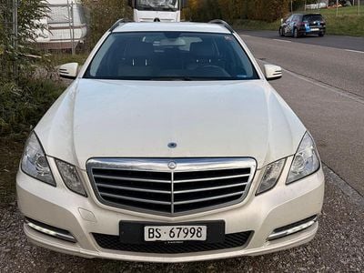Gebraucht 2011 Mercedes E200 | CHF 3’300