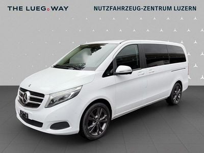 Gebraucht Mercedes V220 163 PS (119 kW) 2017 Weiss Van / Kleinbus