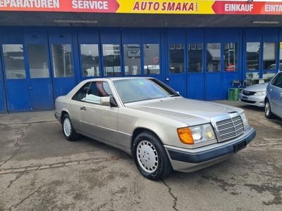 Gebraucht Mercedes 230 132 PS (97 kW) 1990