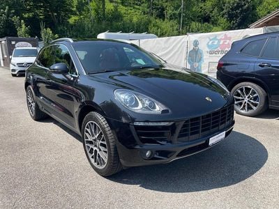 Porsche Macan S