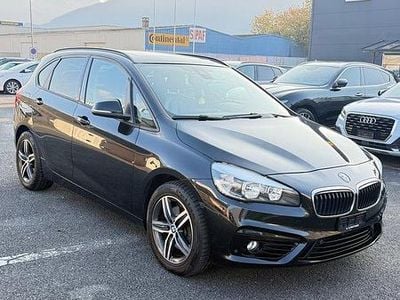 Gebraucht 2016 BMW 220 Active Tourer Sport Line Van / Kleinbus | CHF 9’900 (Teuer)