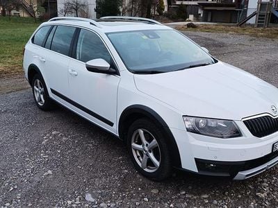 Gebraucht 2014 Skoda Octavia Scout 4x4 Kombi | CHF 9’900 (Fairer Preis)
